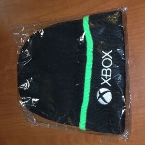 XBOX Microsoft NEW Knit Cuffed Beanie Hat Adult Black Green Embroidered Logo